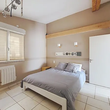 Holiday home Le 34 Degres Sud - 2 - Jardinet Et Jacuzzi Thezan-les-Beziers